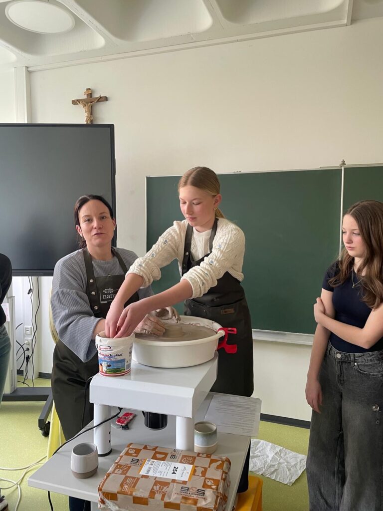 4c9aa64c-1123-4de0-af64-6227f0913766